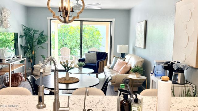 7807 E PARK VIEW Drive, Mesa, AZ 85208