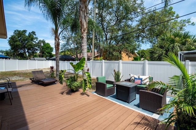 1106 GOSHEN ROAD, Tarpon Springs, FL 34689