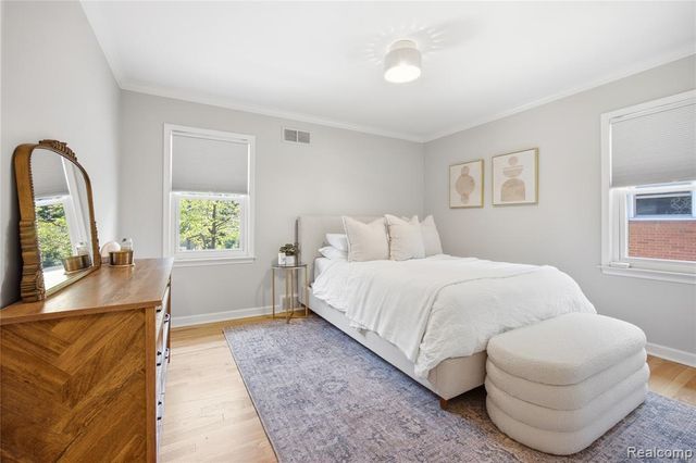 3029 Guilford Drive, Royal Oak, MI 48073