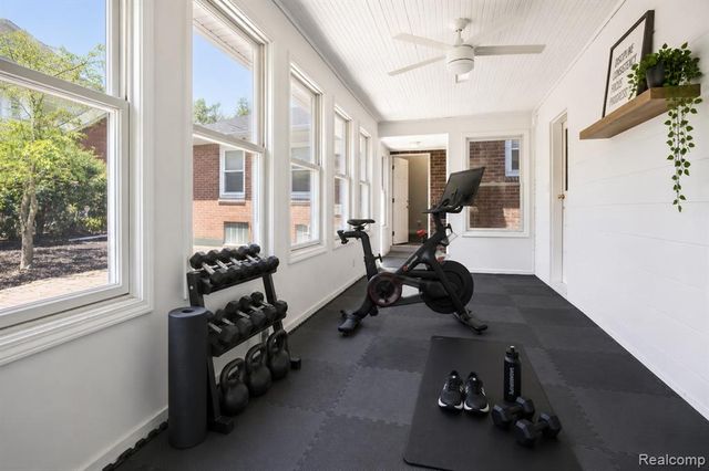 3029 Guilford Drive, Royal Oak, MI 48073