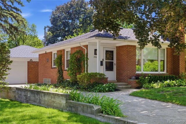 3029 Guilford Drive, Royal Oak, MI 48073