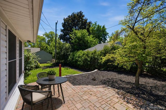3029 Guilford Drive, Royal Oak, MI 48073