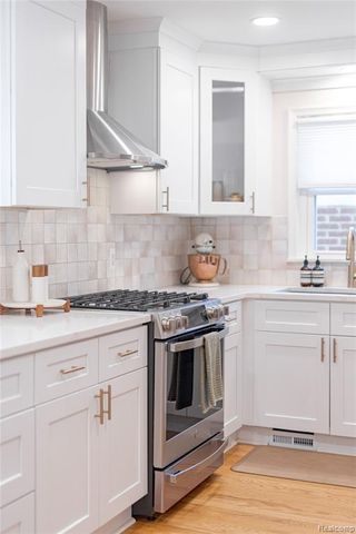 3029 Guilford Drive, Royal Oak, MI 48073