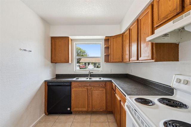 6835 LONGMEADE LANE, Orlando, FL 32822