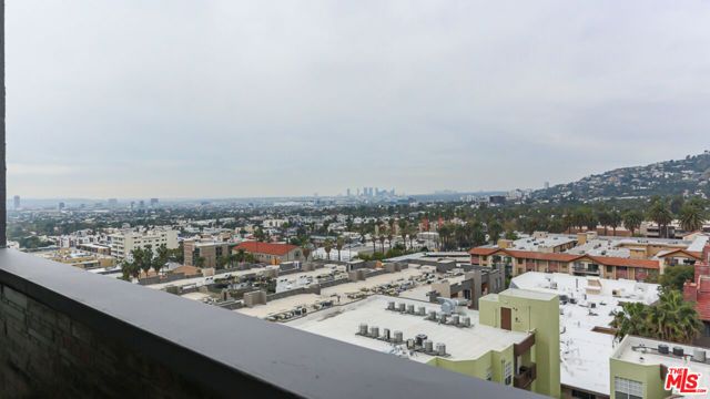 7250 Franklin Avenue 1112, Los Angeles, CA 90046