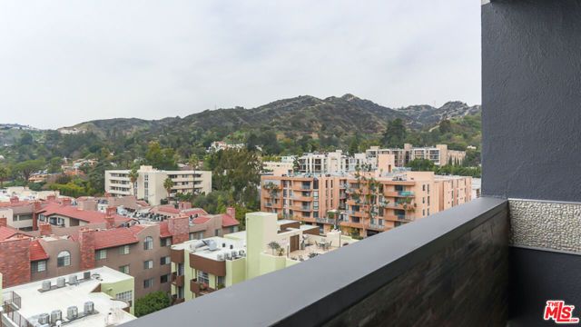 7250 Franklin Avenue 1112, Los Angeles, CA 90046