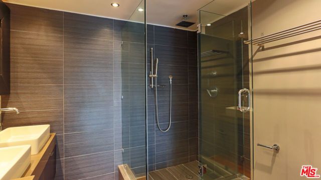 7250 Franklin Avenue 1112, Los Angeles, CA 90046