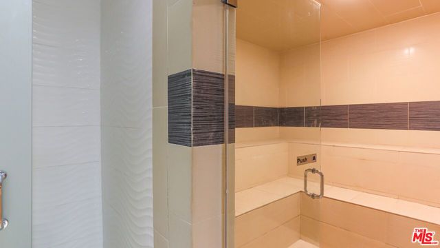 7250 Franklin Avenue 1112, Los Angeles, CA 90046