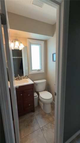 125 Jersey Black Circle, Greece, NY 14626
