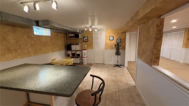 125 Jersey Black Circle, Greece, NY 14626