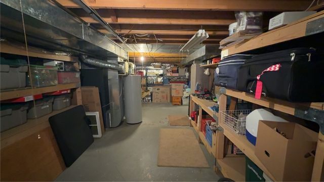 125 Jersey Black Circle, Greece, NY 14626