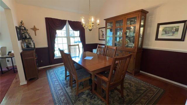 125 Jersey Black Circle, Greece, NY 14626