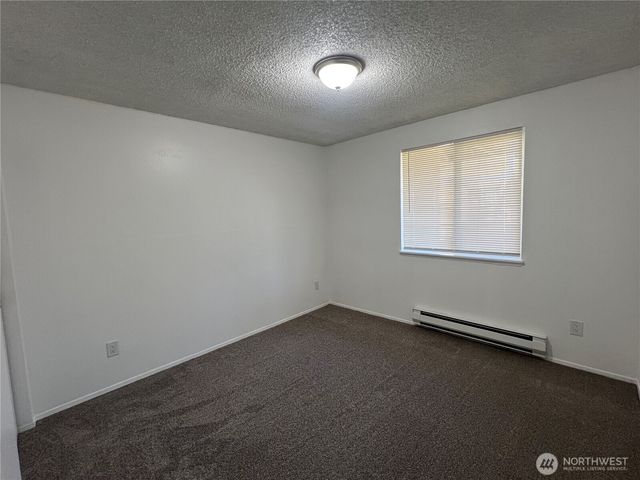 904 31st Street NE, Auburn, WA 98002