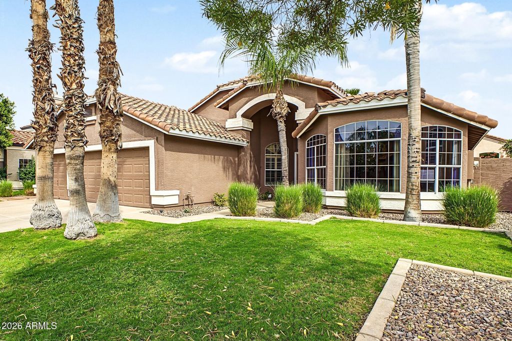 1218 E AZURE SEA Lane, Gilbert, AZ 85234 — exterior