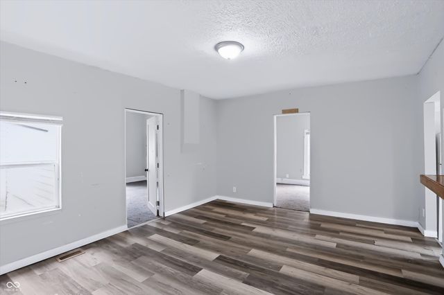 1542 Walnut, Anderson, IN 46016