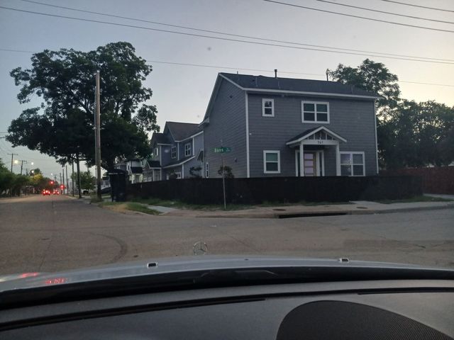4840 PHILIP, Dallas, TX 75223