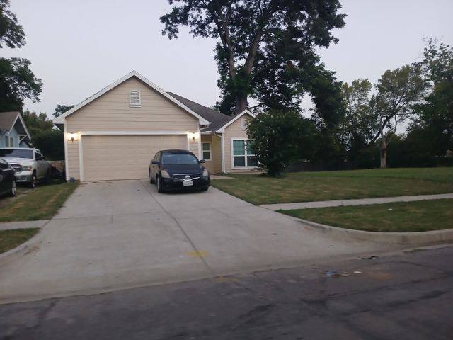 4840 PHILIP, Dallas, TX 75223