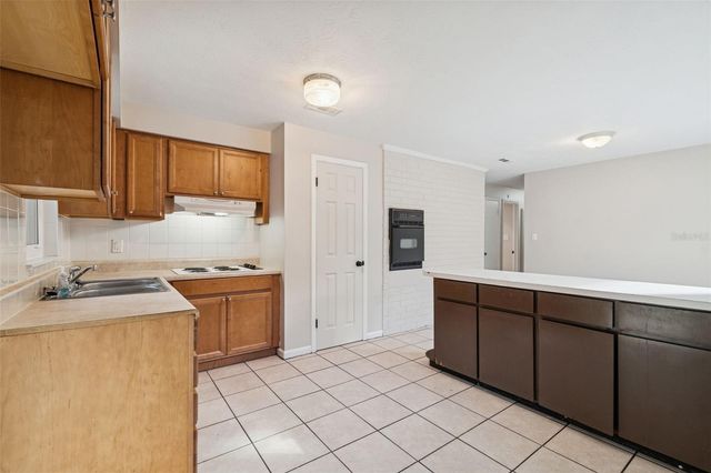 610 NW 34TH STREET, Gainesville, FL 32607