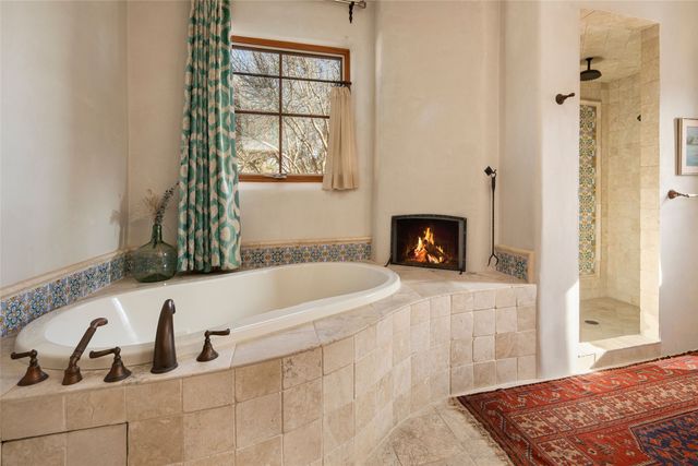 4 Lugar De Madison, Santa Fe, NM 87506