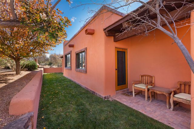 4 Lugar De Madison, Santa Fe, NM 87506