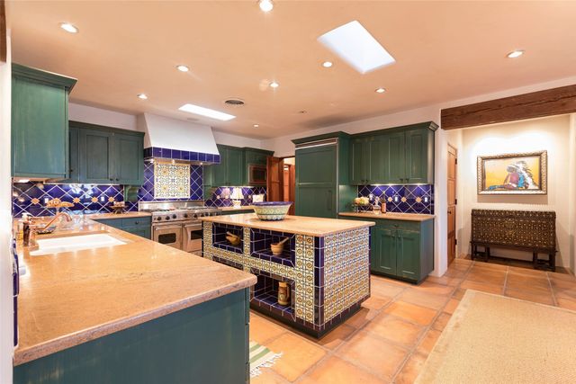 4 Lugar De Madison, Santa Fe, NM 87506
