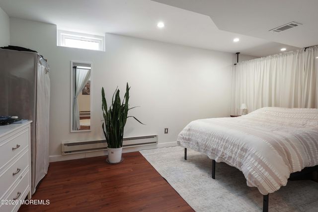 27 Jennifer Drive, Howell, NJ 07731