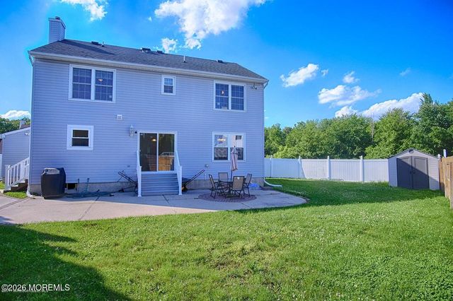 27 Jennifer Drive, Howell, NJ 07731
