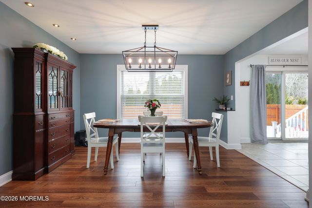 27 Jennifer Drive, Howell, NJ 07731