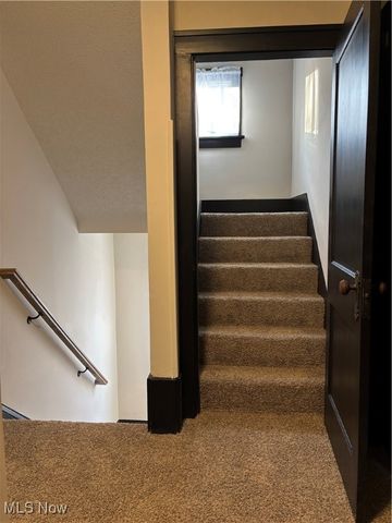 84 E Ido Avenue, Akron, OH 44301