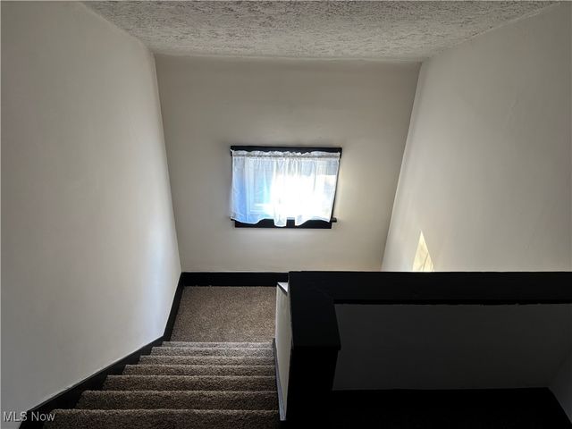 84 E Ido Avenue, Akron, OH 44301