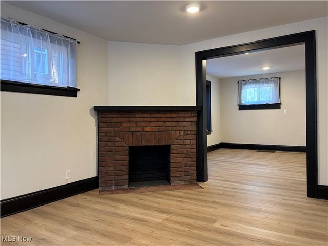 84 E Ido Avenue, Akron, OH 44301