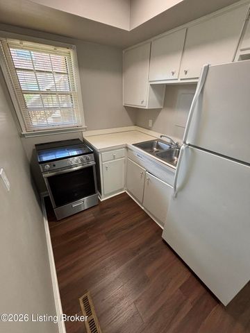 2707 Riedling Dr B1, Louisville, KY 40206