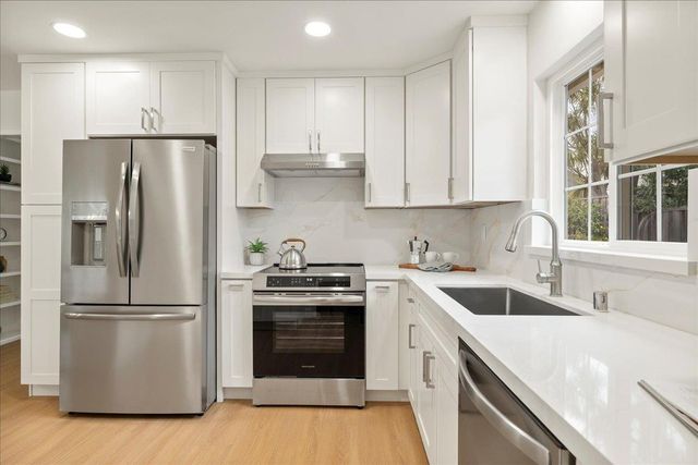 14000 Jerries Drive, Saratoga, CA 95070