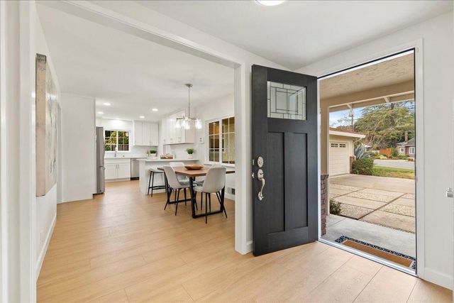 14000 Jerries Drive, Saratoga, CA 95070