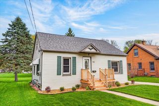 110 Lake Street, Beaver Dam, WI 53916