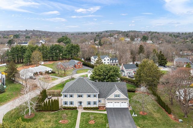 37 Mayflower Road, Winchester, MA 01890