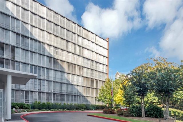 3060 Pharr Court North NW 123, Atlanta, GA 30305