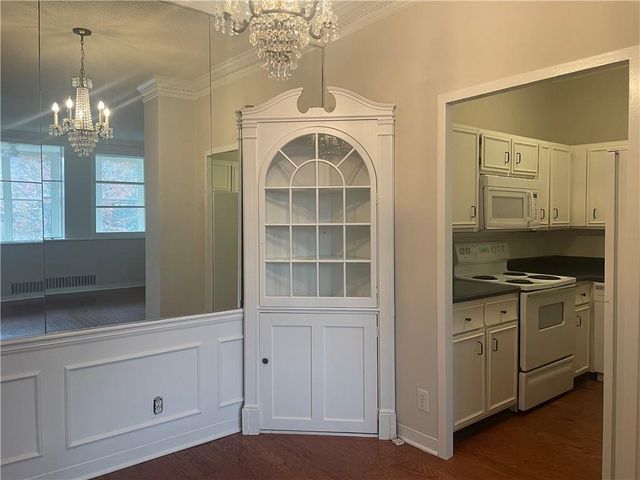 3060 Pharr Court North NW 123, Atlanta, GA 30305