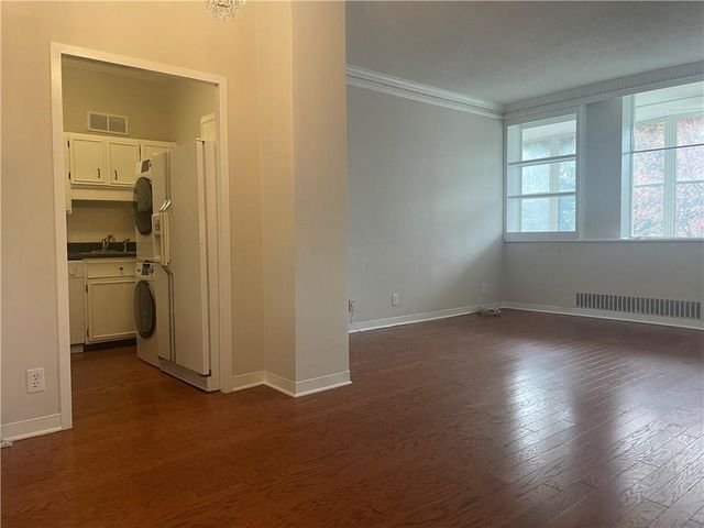 3060 Pharr Court North NW 123, Atlanta, GA 30305