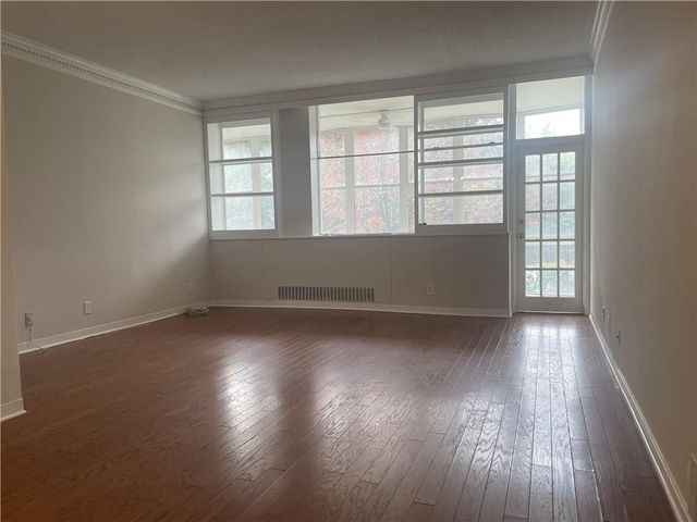 3060 Pharr Court North NW 123, Atlanta, GA 30305