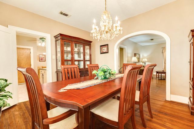 4917 Austin Drive, Galveston, TX 77551