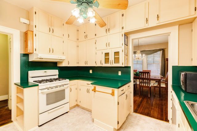 4917 Austin Drive, Galveston, TX 77551