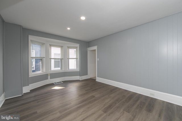 513 BENSON ST, Camden, NJ 08103