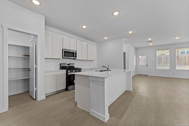 431 Kayden Court, Marion, TX 78124