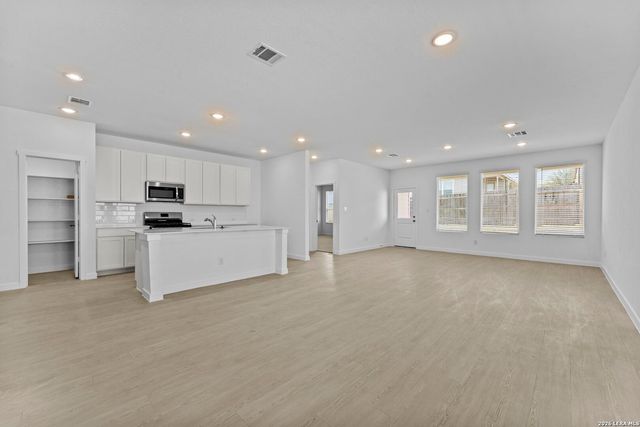 431 Kayden Court, Marion, TX 78124