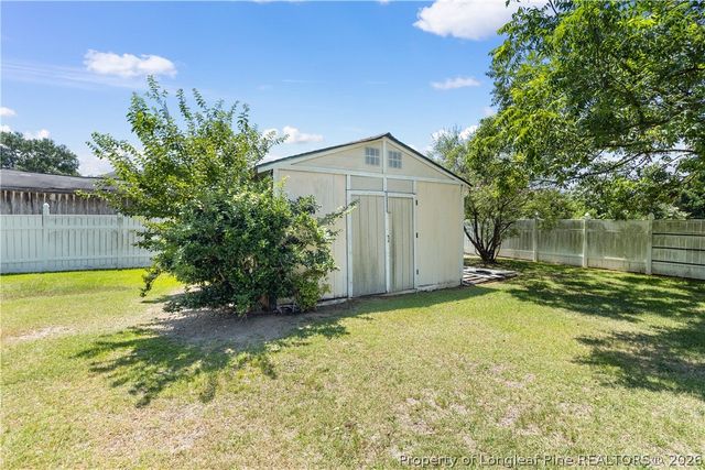 118 Pearce Place, Raeford, NC 28376