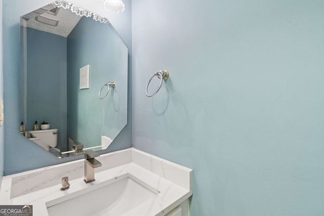 985 Spring Brook Drive, Lawrenceville, GA 30043