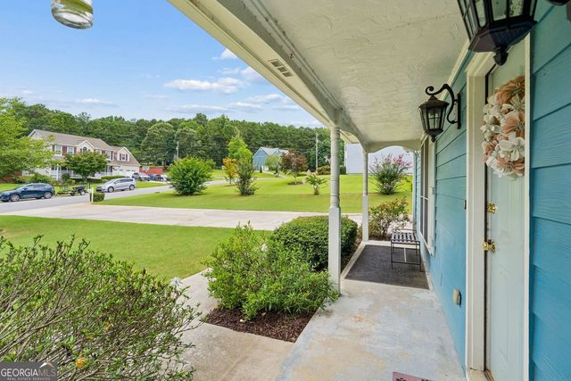 985 Spring Brook Drive, Lawrenceville, GA 30043