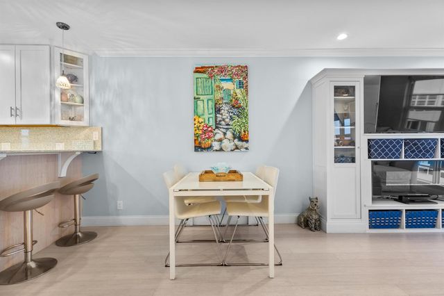 3851 N Ocean Boulevard Unit 204, Delray Beach, FL 33483
