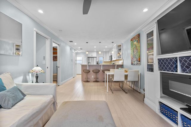 3851 N Ocean Boulevard Unit 204, Delray Beach, FL 33483